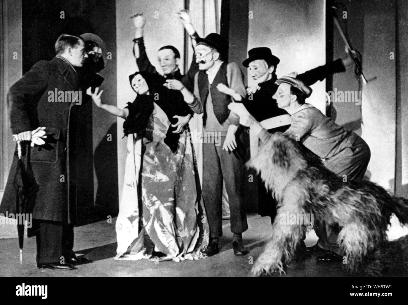 Une scène du premier groupe de production de théâtre le chien sous la peau à Westminster Theatre 1936 Banque D'Images