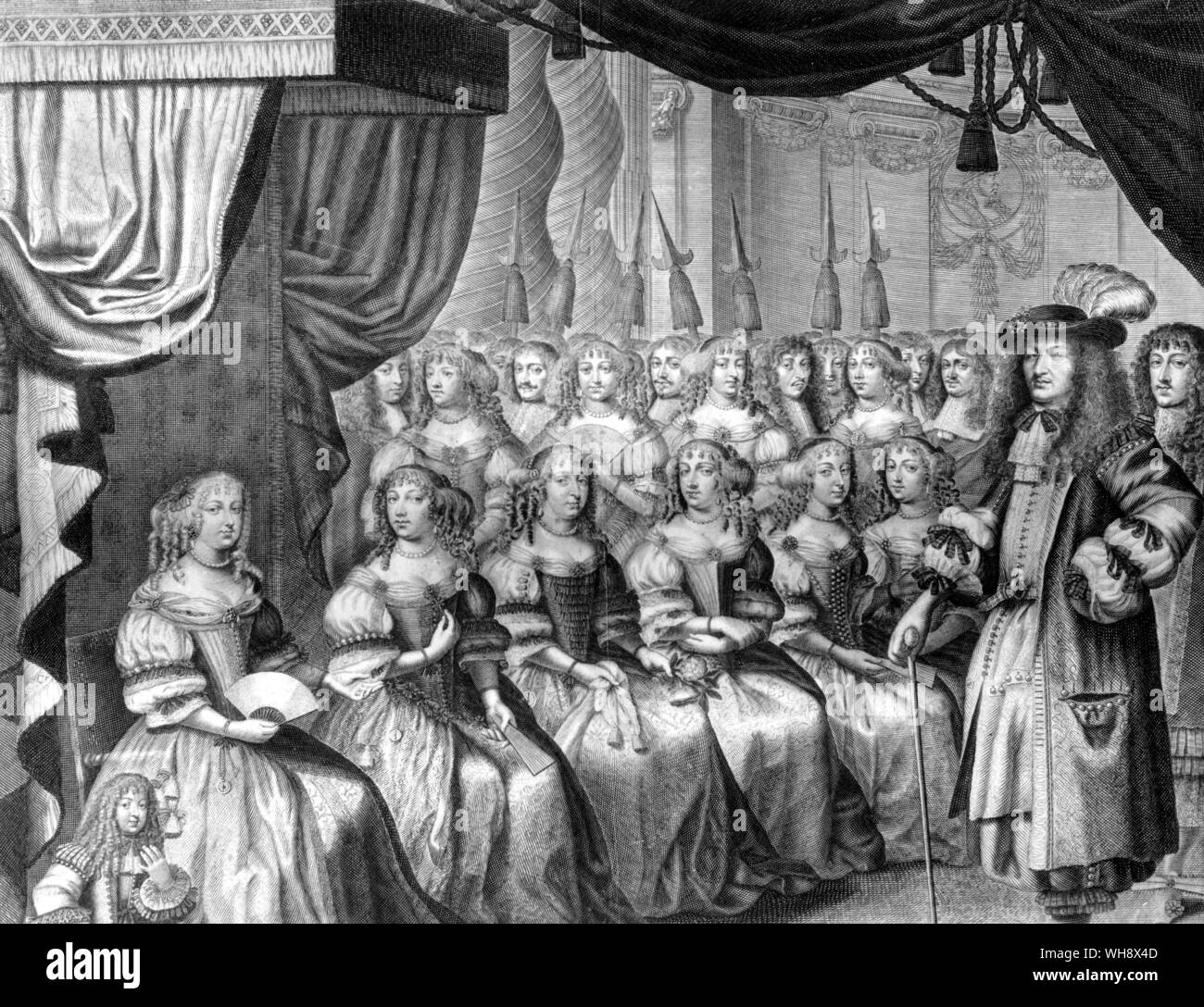 Louis XIV, roi de France, le Roi Soleil, (1638-1715), (règne 1643-1715), parmi les dames de cour. Une gravure de l'Almanach de 1667. Le Roi Soleil par Nancy Mitford, page 27. Banque D'Images