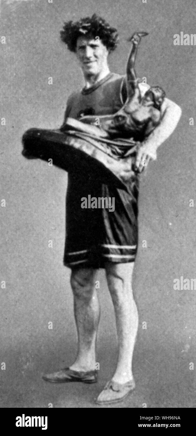 Afrique Du Sud Medaille Natation 1932 Athlete Jeux afrique Banque d'images noir et blanc - Alamy