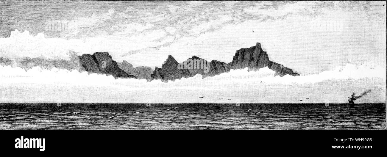 L'île de l'Est groupe Crozet vu de HMS Challenger 2 Janvier 1874 Banque D'Images