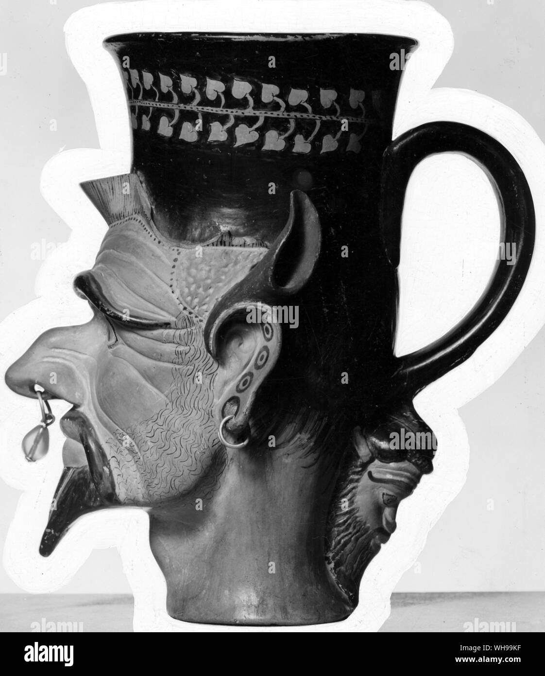 Une tasse de boisson ou rhyton Banque D'Images