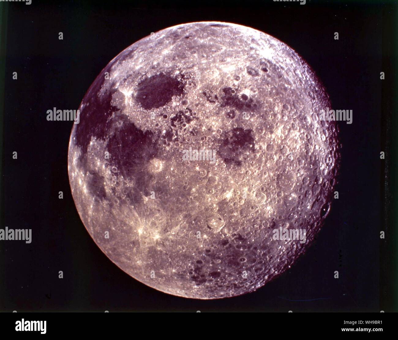 Lune de l'espace. Pleine lune. Banque D'Images