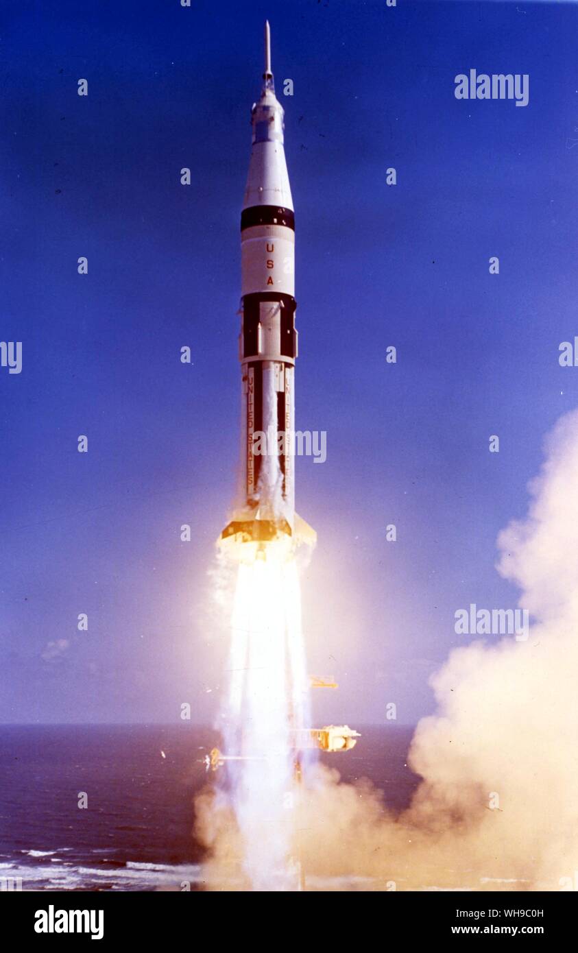 Lancement de l'espace. Lancement d'Apollo 7. 11 octobre 1968 Banque D'Images