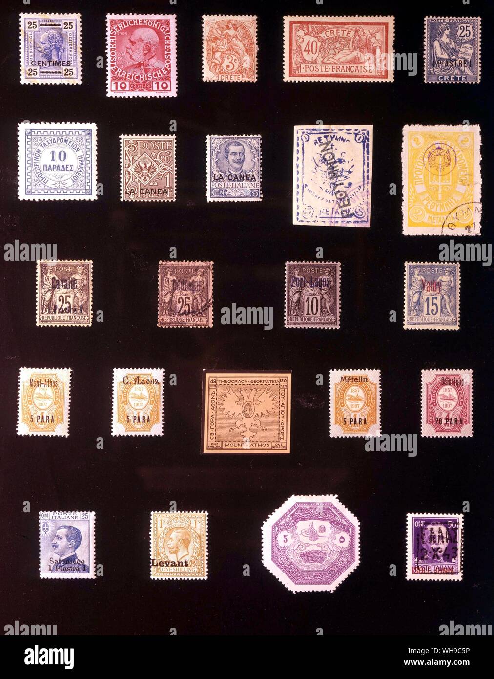 EUROPE - BUREAUX DE POSTE ÉTRANGERS EN CRÈTE ET EN GRÈCE : (de gauche à droite) 1. Crète (bureau de poste), 25 centimes, 1903, 2. Crète (bureau de poste), 10 centimes, 1908, 3. Crète (Administration française), 3 centimes, 1902, 4. Crète (Administration française), 40 centimes, 1902, 5. Crète (Administration française), 1 vieille, 1902, 6. Crète (Administration britannique), 10 défilés, 1898, 7. L'administration italienne (Crète), 1 vieille, 1900, 8. L'administration italienne (Crète), 1 centesimo, 1906, 9. Crète (Fédération de l'Administration), 1, 1899, 10 metalik. Crète (Fédération de l'Administration), 2 metaliks, 1899, 11. Banque D'Images
