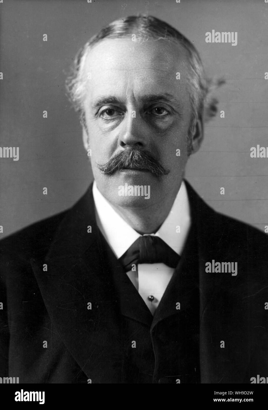 Lord Balfour, c.1900. (1848-1930). Le Premier ministre britannique, à partir de 1902-1905. Il a signé le Traité de Versailles à la fin de la Première Guerre mondiale. Banque D'Images
