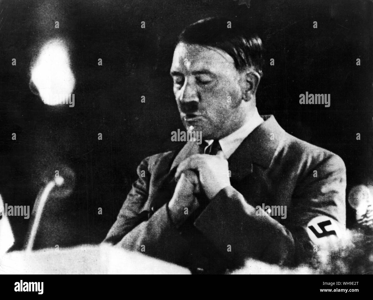 Le chef du parti nazi, Adolf Hitler (1889 - 1945) et d'un oratoire rend dictateur allemand, qui était un mélange de médiocrité et de génie. Banque D'Images