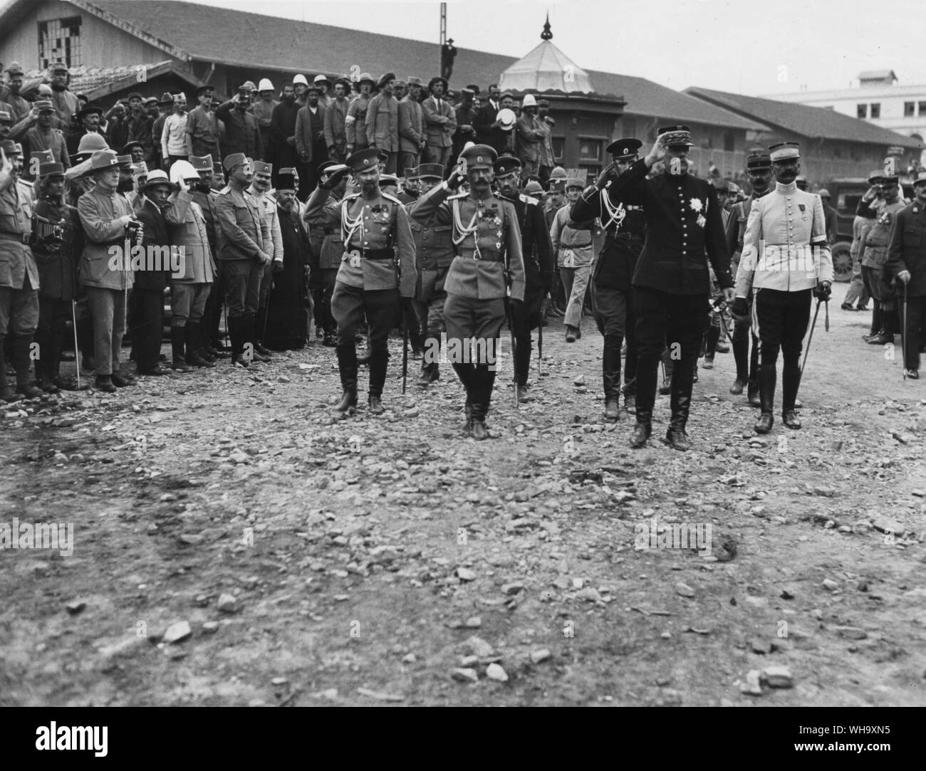 WW1 : Grèce/ Général Sarrail salut les troupes russes, Salonique, en juillet 1916. Banque D'Images