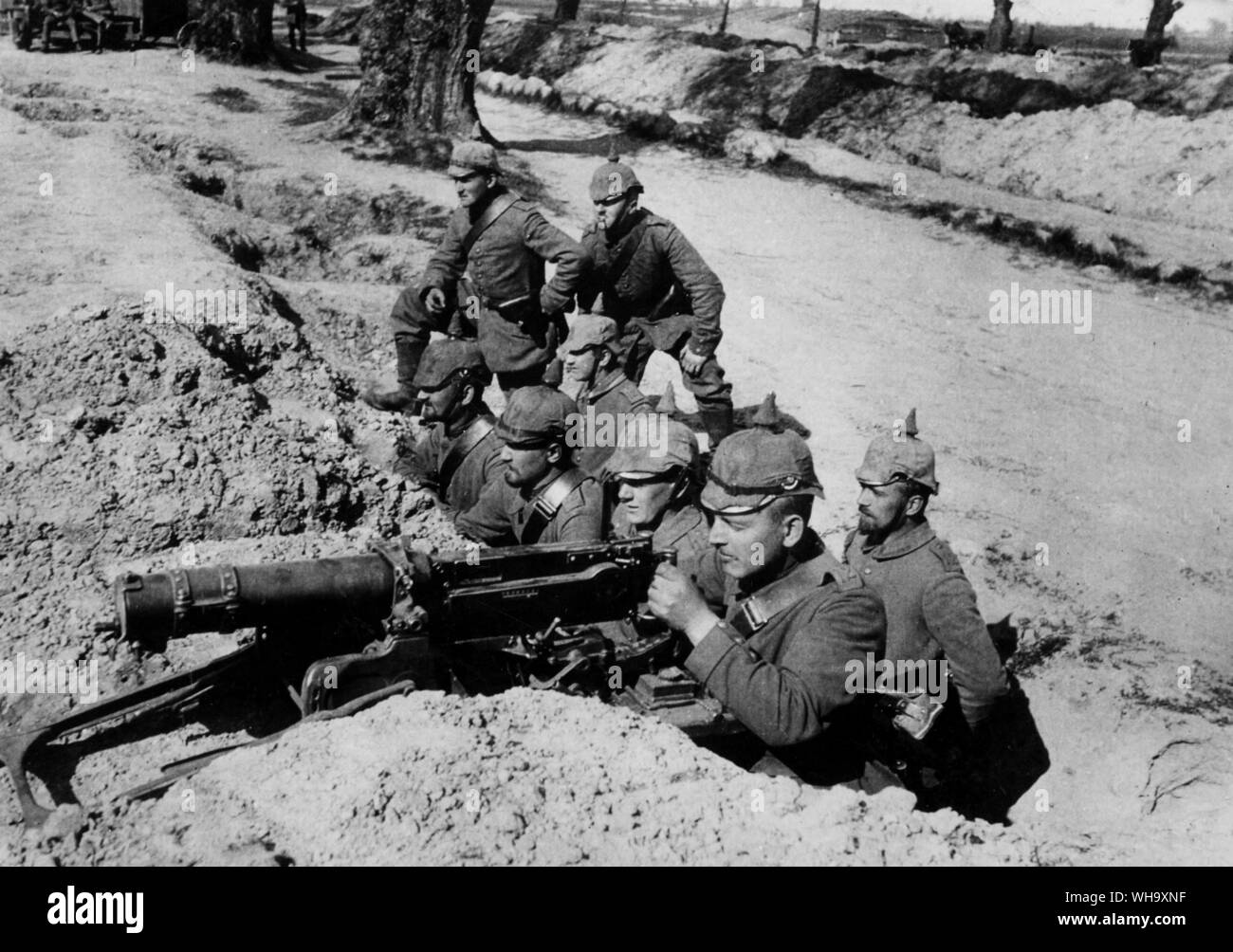 WW1 : les soldats allemands sur le front de l'Ouest avec une mitrailleuse. 1914. Banque D'Images