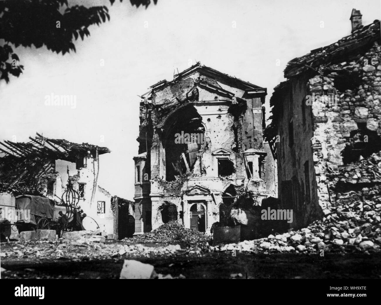 WW1 : Gorizia, Italie. L'église St André en ruines. Banque D'Images