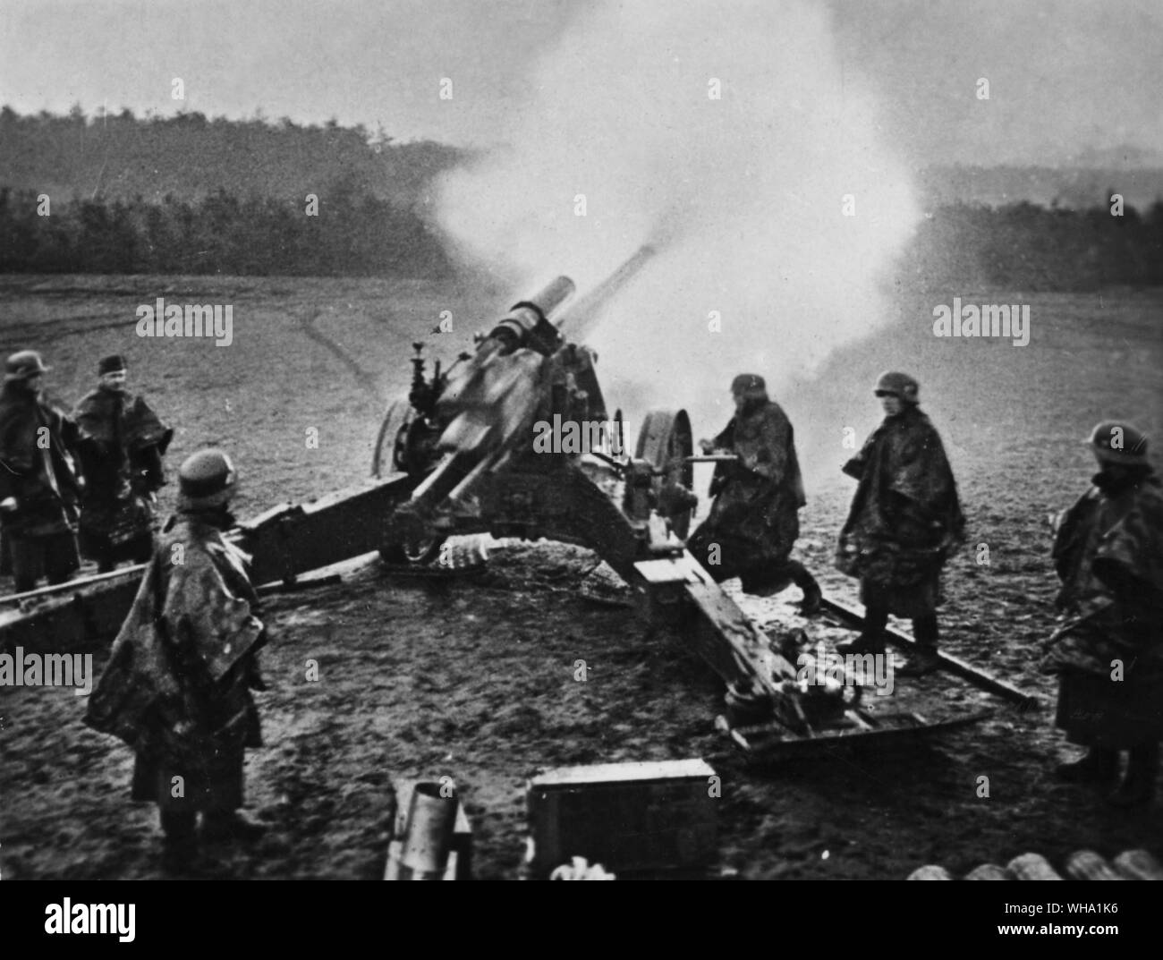 WW2 : Les Allemands le feu contre la Ligne Maginot. Banque D'Images