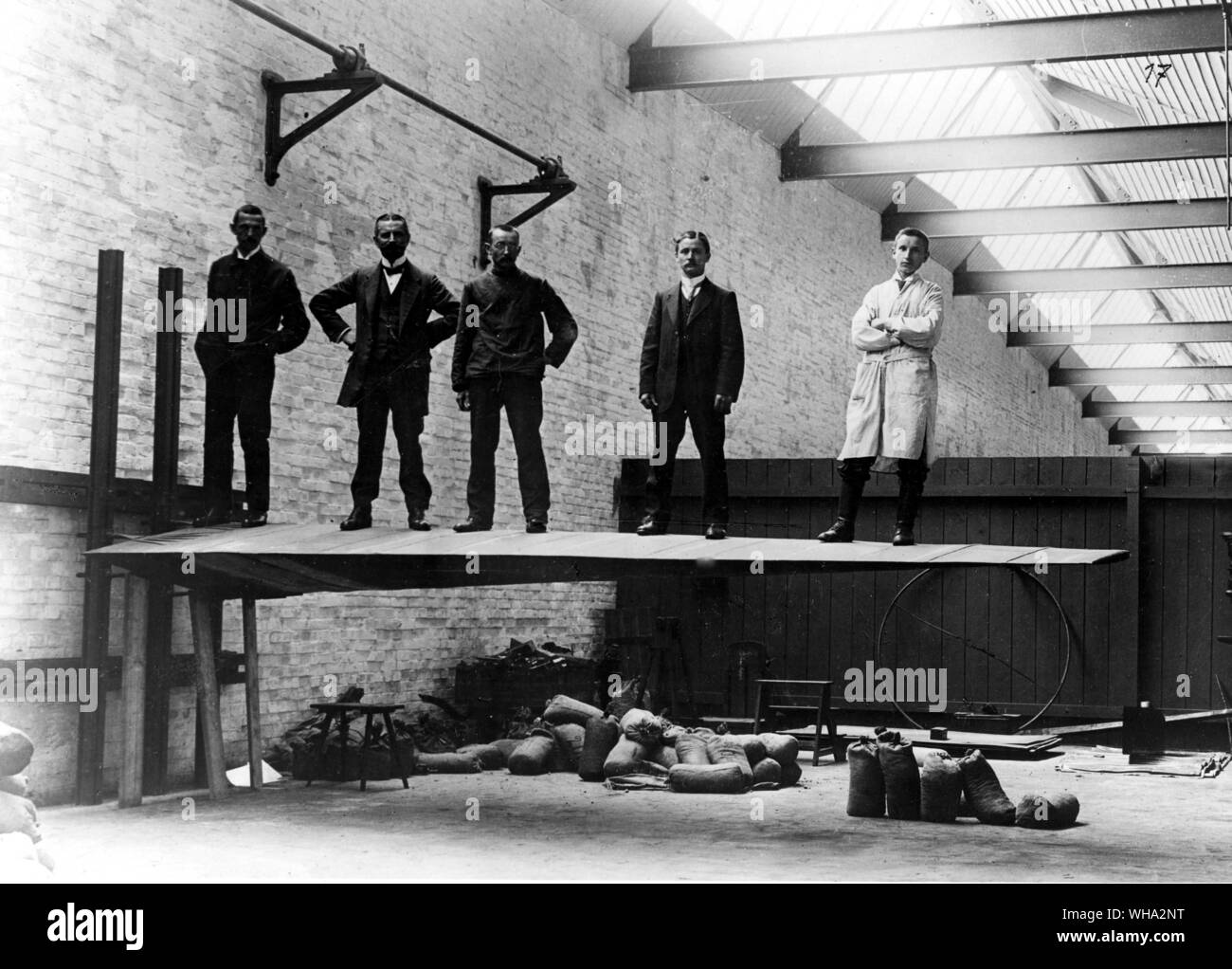 Junkers expérimental construit-aile de fer à l'essai à l'usine Junkers, juillet 1915. Banque D'Images