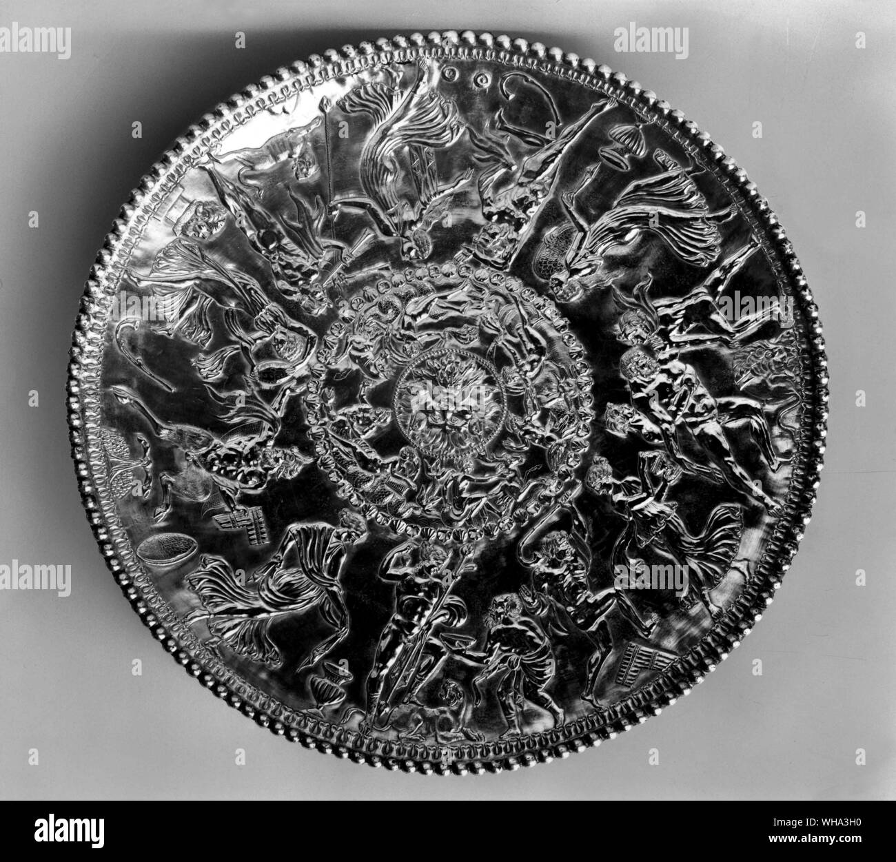 Le grand plat de la Mildenhall Treasure, probablement au début du ive siècle. Diamètre  = 23,75 pouces. Banque D'Images