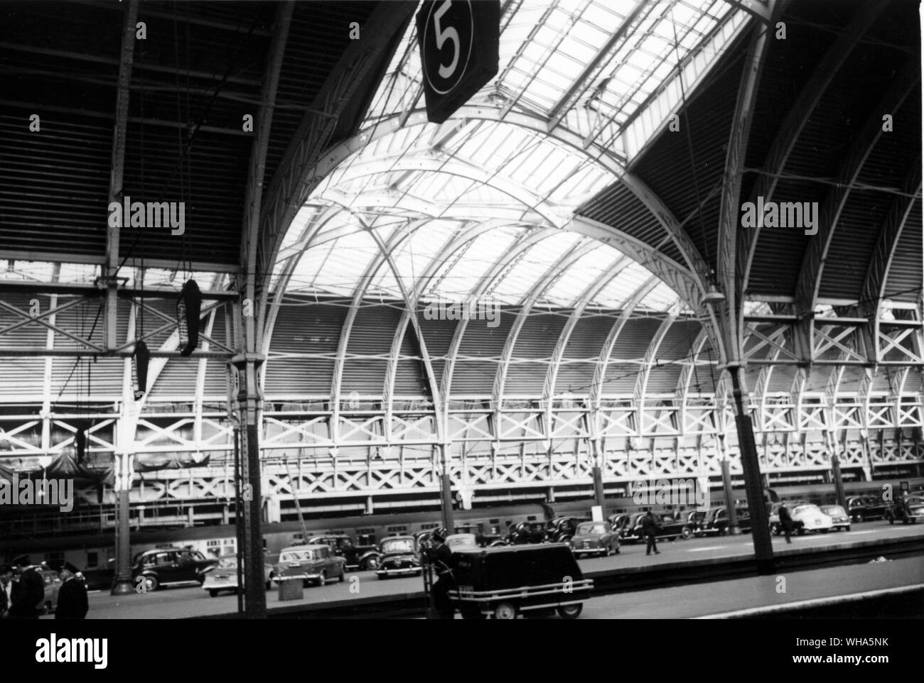 La gare de Paddington 1852-4 par Brunel et Wyatt Banque D'Images