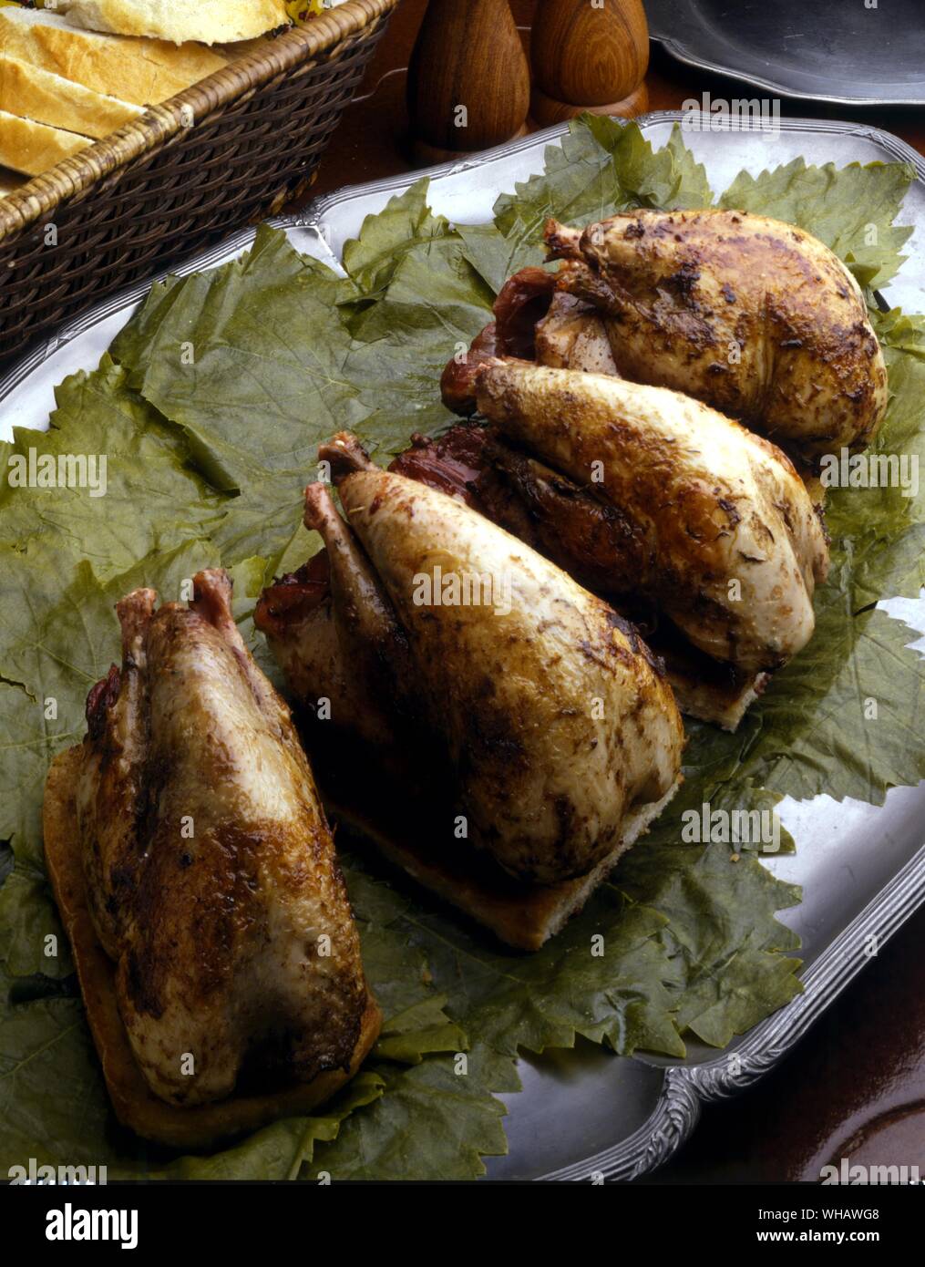 Recettes françaises . . Rôtie Perdreaux.. La perdrix rôtie. Banque D'Images