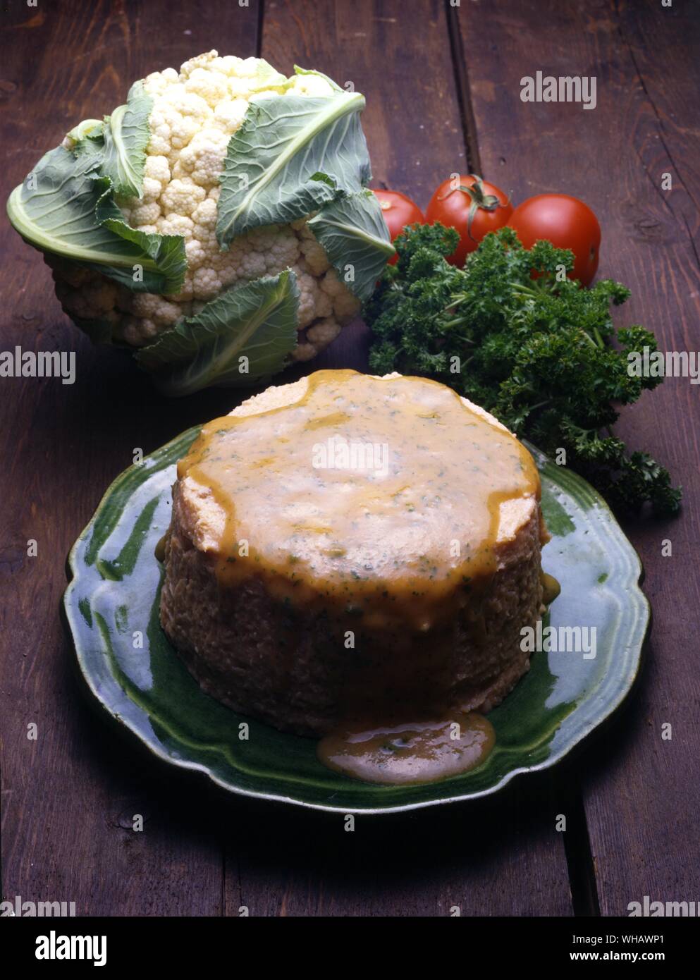 Pain de chou fleur. Crème de chou-fleur au four Banque D'Images