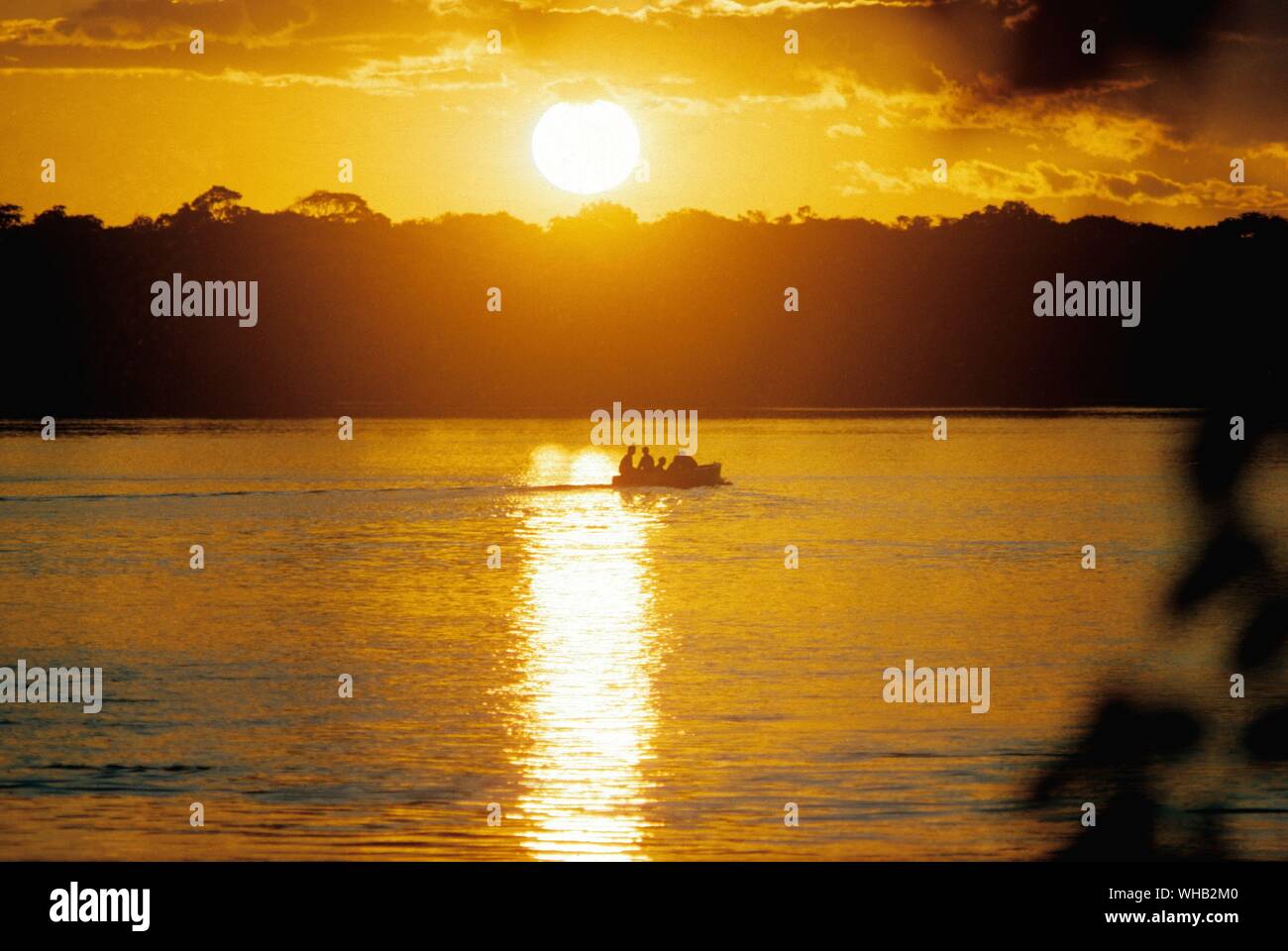Brésil - coucher de soleil sur la zone sahélienne. Banque D'Images