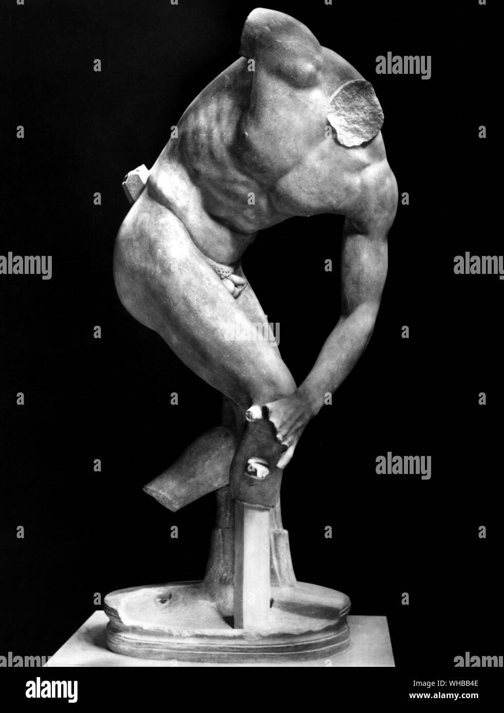 Discobolos de Myron , Lancellotti copier , ? 1er siècle avant J.-C. en hauteur 60 pouces ou 152 cm. Le Musée National Romain , Rome Banque D'Images