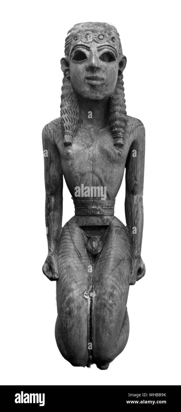 La figure de l'ivoire d'une jeunesse d'agenouillement , sidepiece l'origine d'une cithare . De Samos , fin du viie siècle av. Banque D'Images