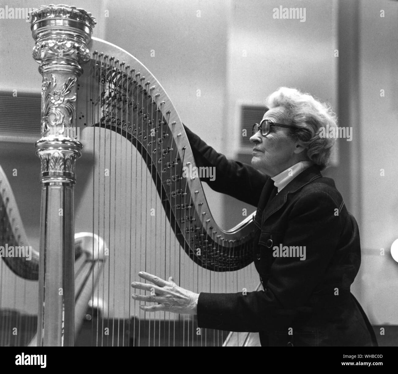 Sidonie Goossens - harpe BBC Symphony. Banque D'Images