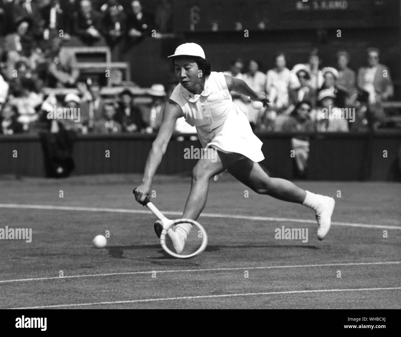 Sashiko Kamo né le 11 février 1926 - 28 octobre 2003]. Elle est née à Meguro-ku, Tokyo, comme le deuxième enfant d'une famille de tennis. Elle a été la première femme japonaise de Grand Chelem en simple dames 1952 / 1954 US Open Wimbledon et l'US Open. . Banque D'Images