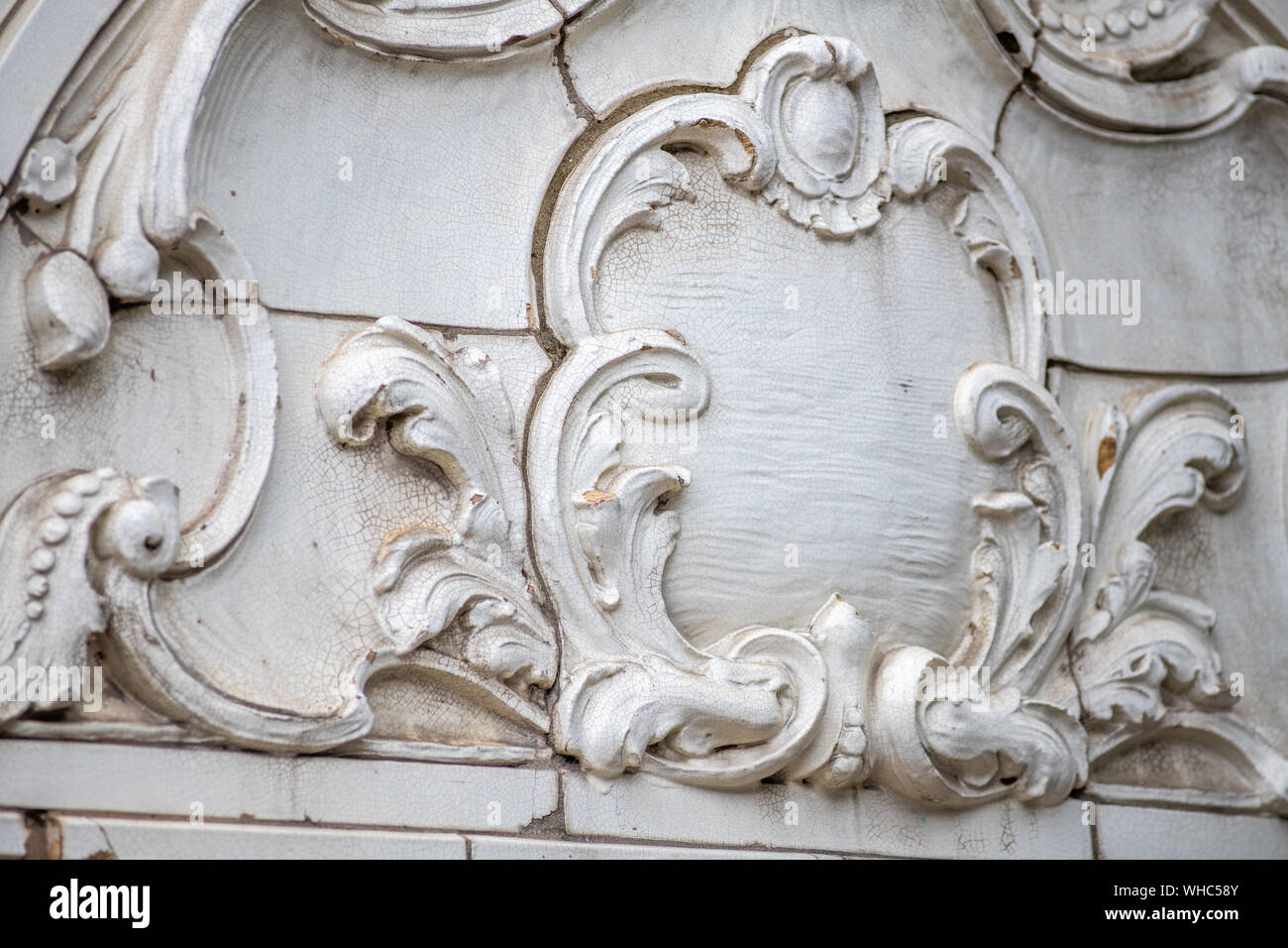 Close up de détails architecturaux en terre cuite Banque D'Images