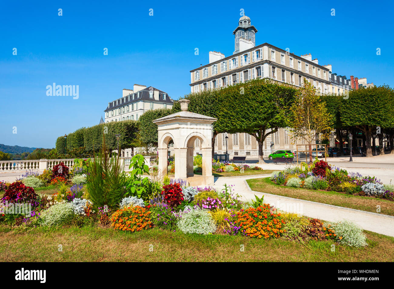 Boulevard des pyrénées Banque de photographies et d’images à haute