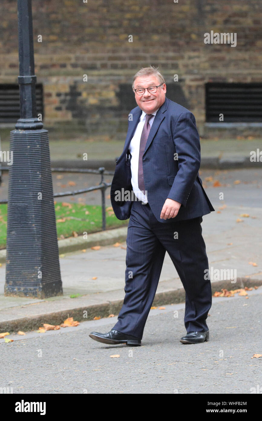 Londres, Royaume-Uni, 2019 Sep 2. Mark Francois, MP, Brexiteer. Les ministres du Cabinet, ainsi que de nombreux députés du parti conservateur et d'anciens politiciens tous entrer au 10, Downing Street pour un cabinet d'urgence, et plus tard du Parti conservateur général de la cueillette. Credit : Imageplotter/Alamy Live News Banque D'Images