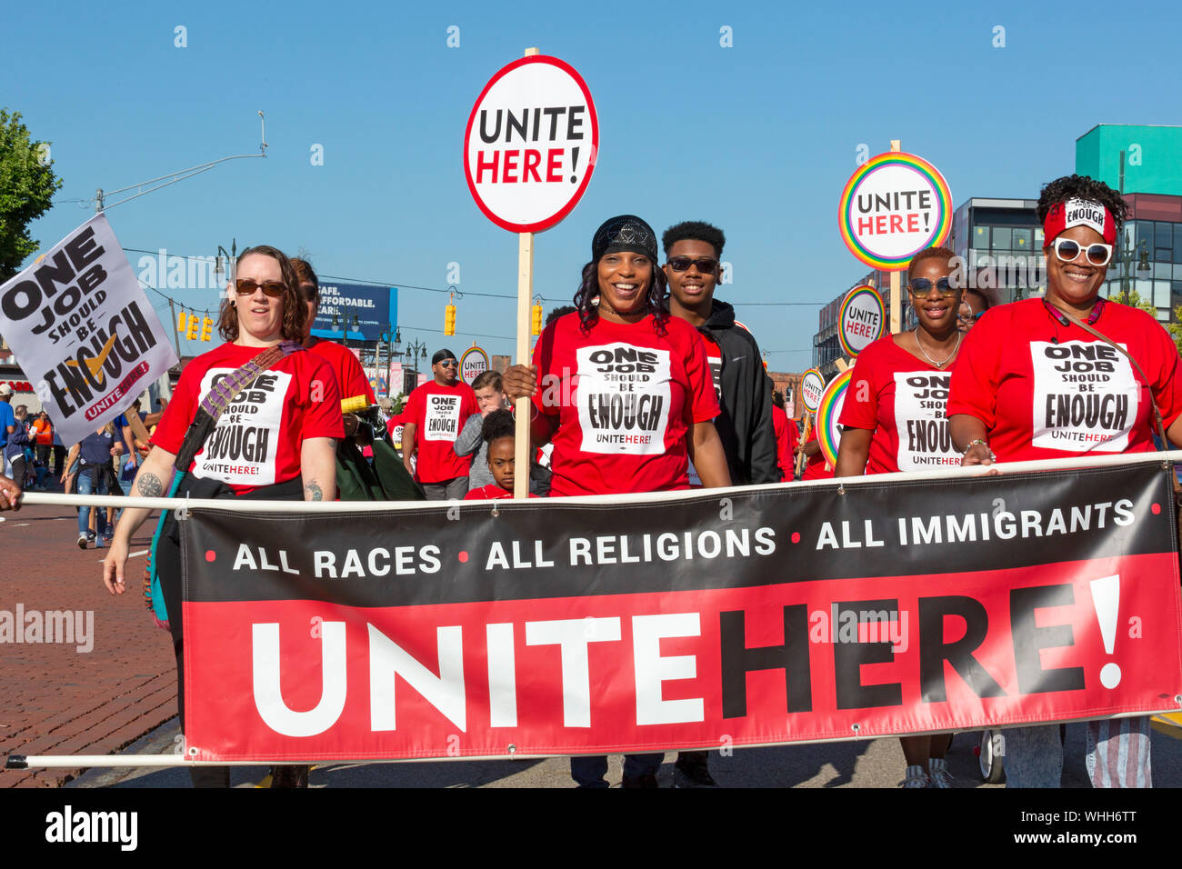 Detroit, Michigan - Membres de UNITE HERE à Detroit's parade de la fête du Travail. Banque D'Images