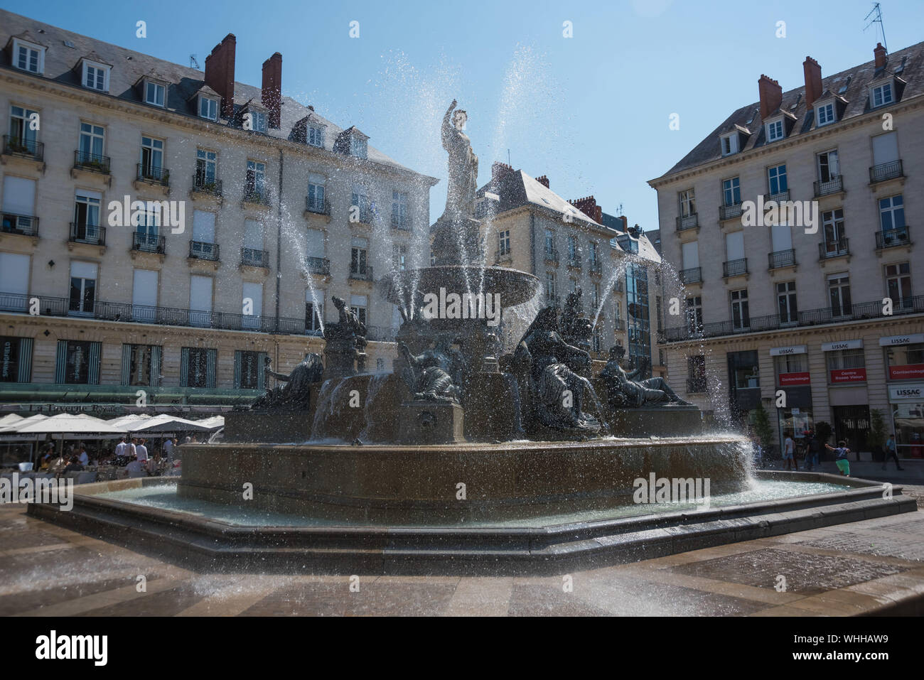 Le voyage à Nantes, Michel Blazy, Sortie de Fontaine (Ausbruch des Brunnens) Banque D'Images