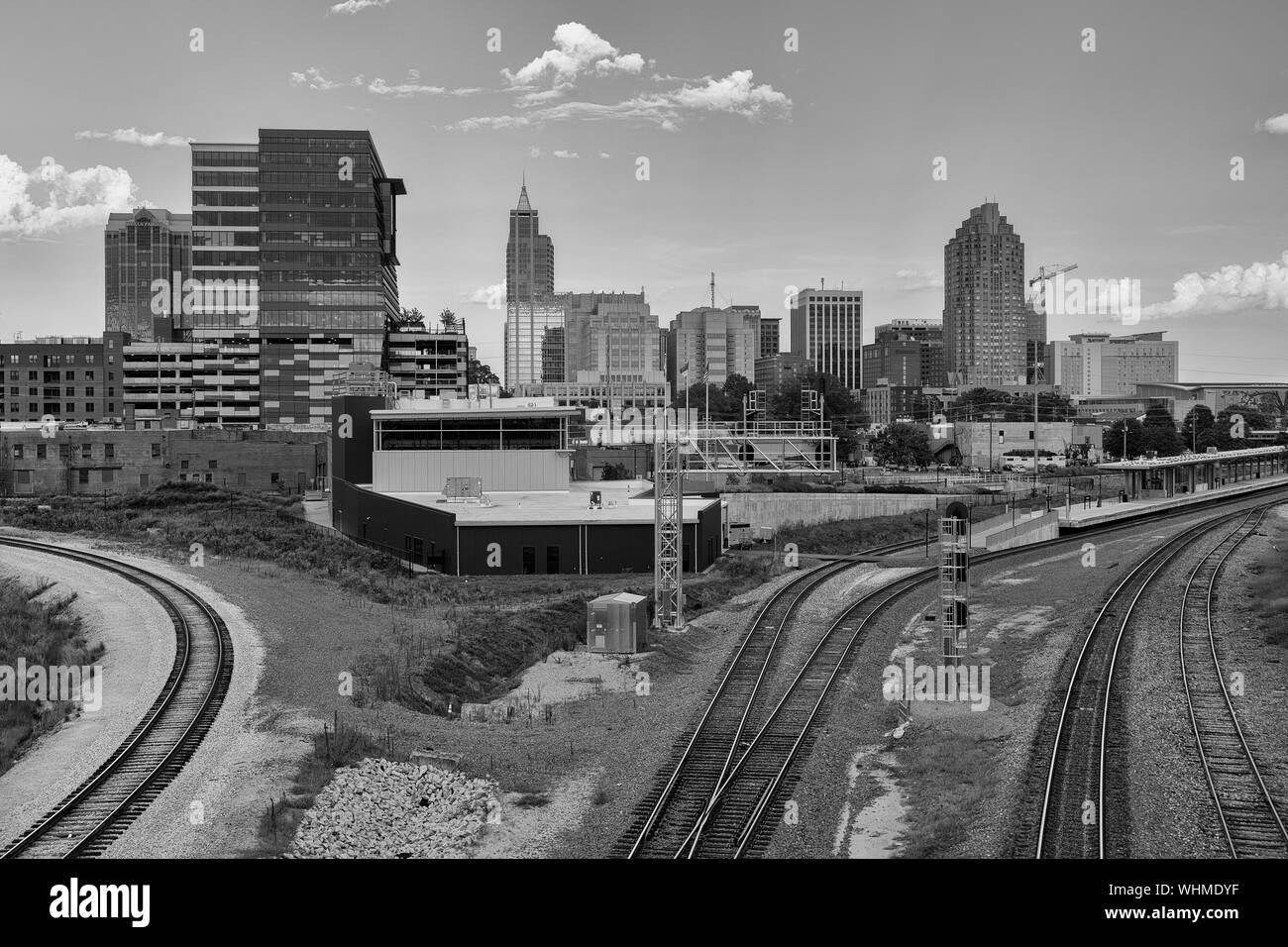 Centre-ville de Raleigh à partir du pont Boylan de Raleigh, Caroline du Nord. Banque D'Images
