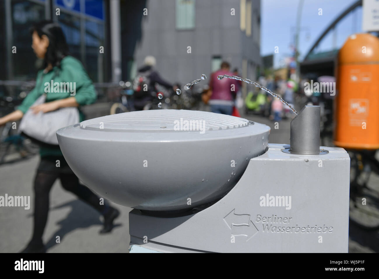 Berlin, eh bien, l'Allemagne, la soif, Florastrasse, Florastrasse, librement, lieu Garbaty, Pankow, Pankower, donateur, bien boire, boire, gratuitement, wat Banque D'Images