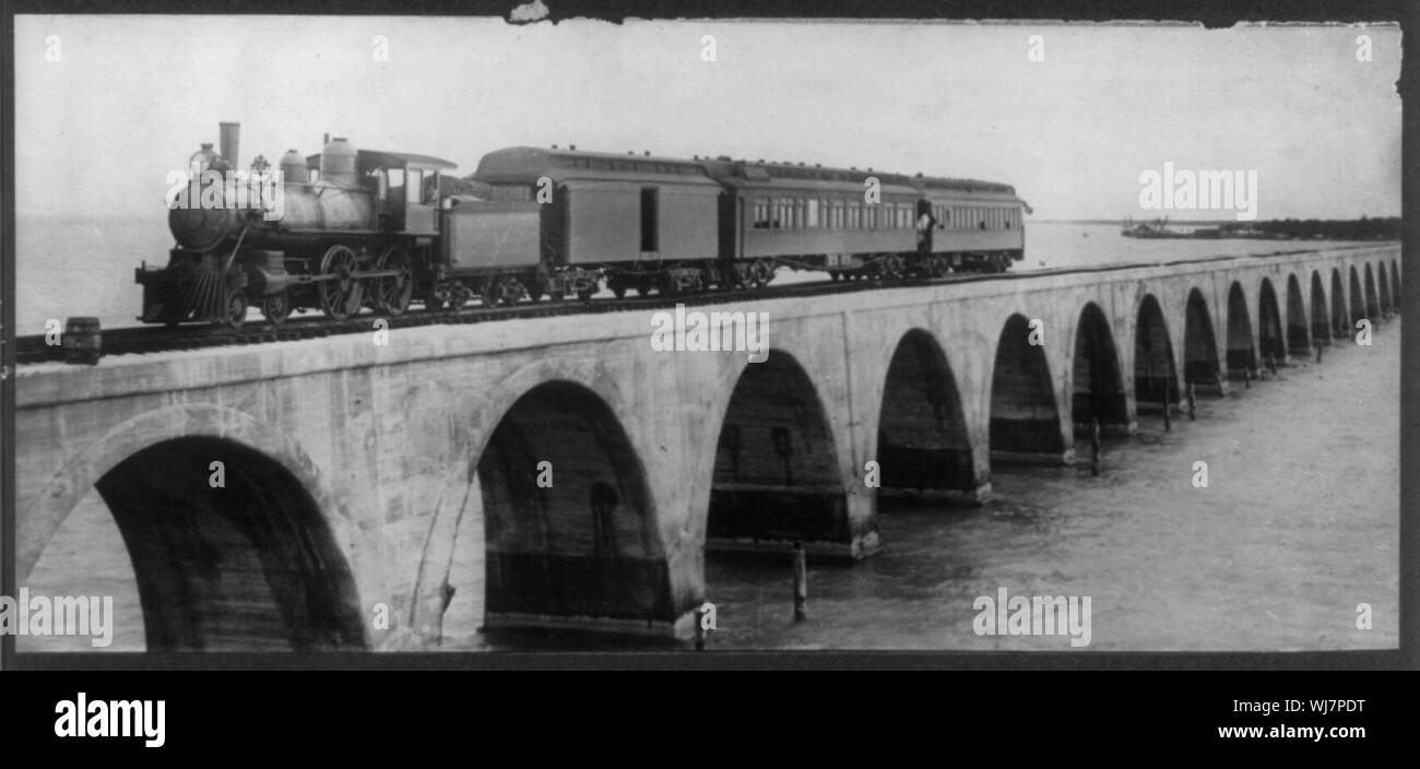 H.M. Flagler's Special, premier train Long Key Viaduc, 2,7 miles de long, long Key, en Floride Banque D'Images