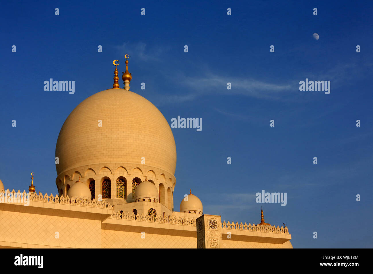Mosquée Sheikh Zayed. 1995. Abou Dhabi. / La Mosquée Sheikh Zayed. 1995. Émirat d'Abu Dhabi. Banque D'Images