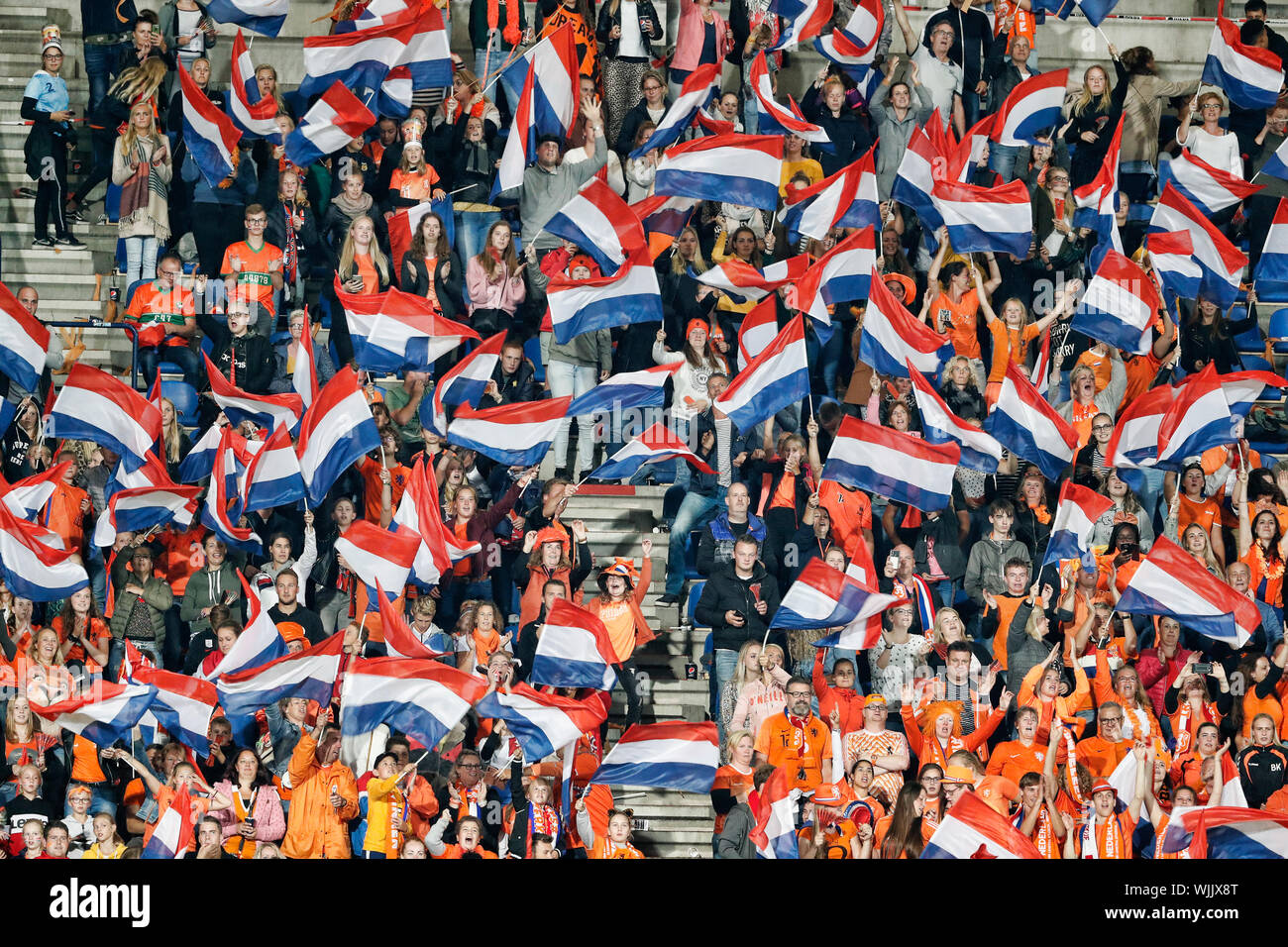 03 septembre 2019 Heerenveen, Pays-Bas Pays-Bas Femmes Soccer - Turquie 03-09-2019 : : * Vrouwen Nederland/Turquie : Heerenveen Fans Banque D'Images