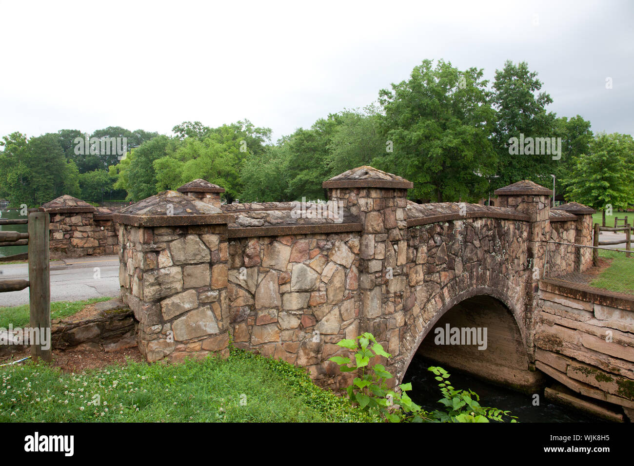 Pont historique construit par le WPA, Spring Park, Alabama, Tuscumbia Banque D'Images