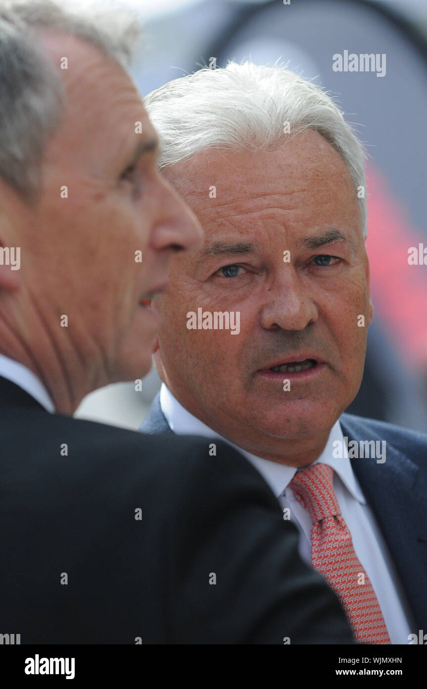 Londres, Royaume-Uni, le 3 septembre 2019 Alan Duncan & Nigel Evans MP.politiciens sur College Green comme rebelles défi pour le contrôle des communes. Credit : JOHNNY ARMSTEAD/Alamy Live News Banque D'Images