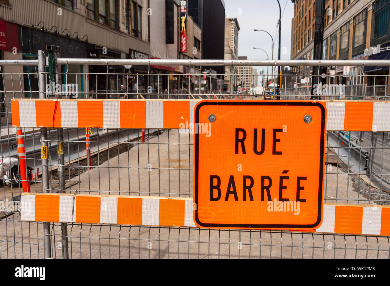 Panneaux de construction de routes Banque de photographies et d’images à haute résolution Alamy