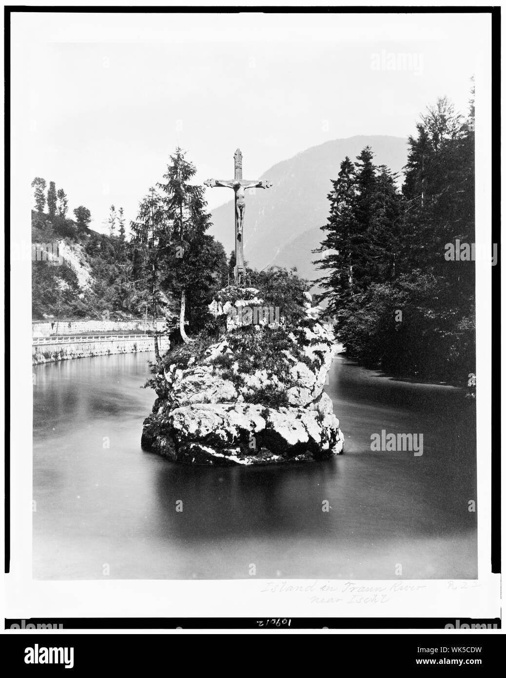 Dans l'île, près de la rivière Traun Ischl Banque D'Images