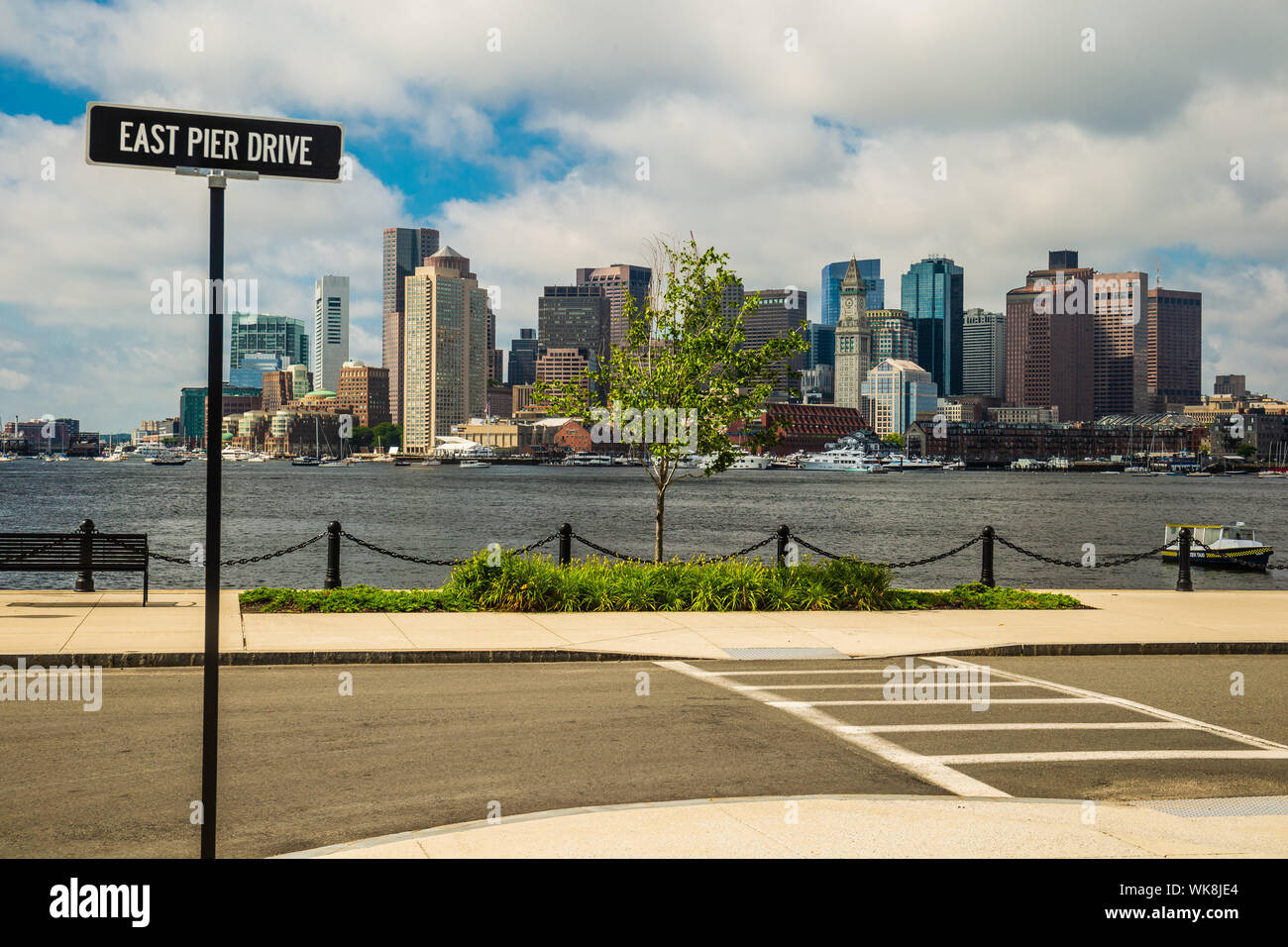 Toits de Boston à partir de la jetée Est Banque D'Images