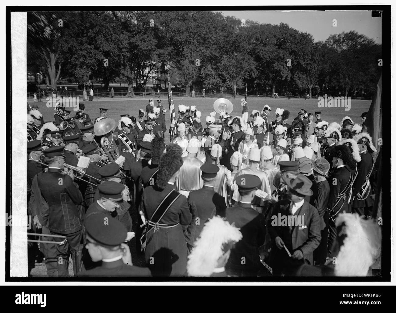 L'emploi de filles avec des Templiers, 10/9/24 Banque D'Images