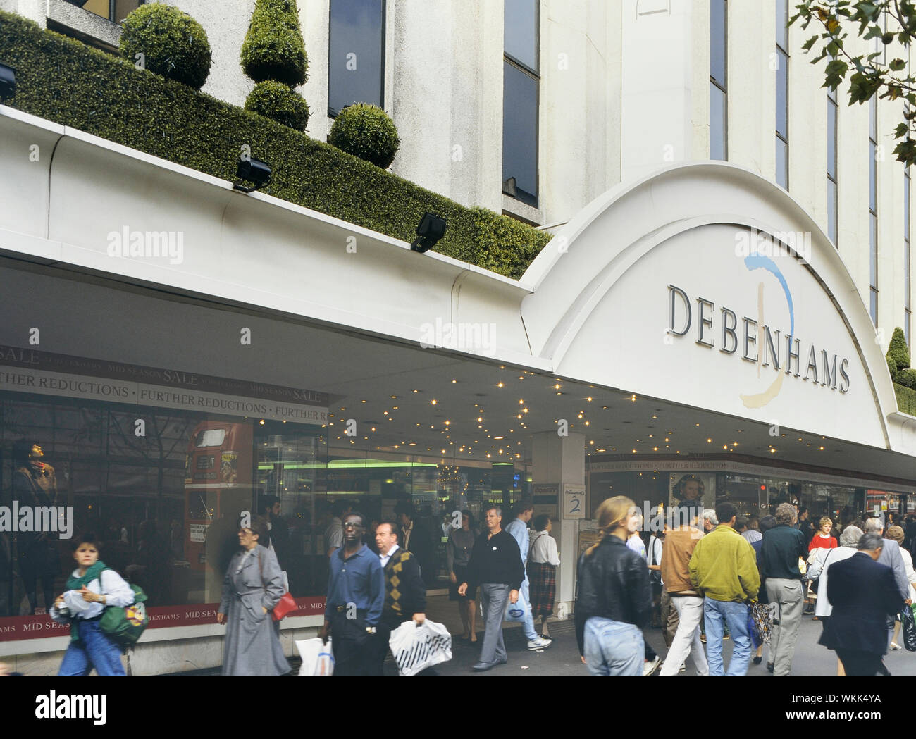 Debenhams magasin sur Oxford Street, Londres, Angleterre, Royaume-Uni. Circa 1980 Banque D'Images