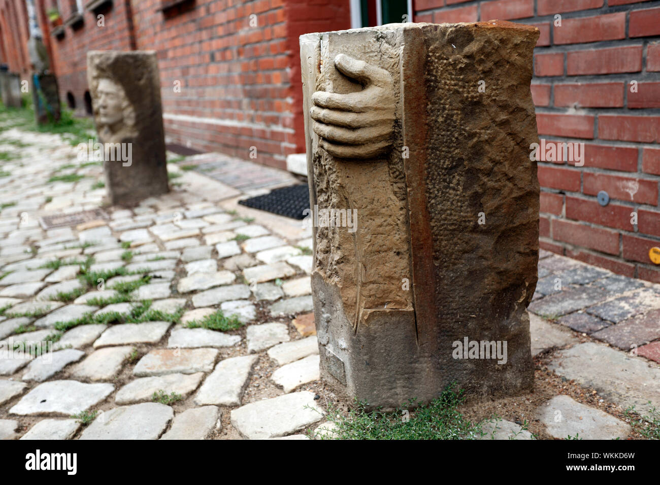 Sculptures dans la rue Banque de photographies et d’images à haute ...