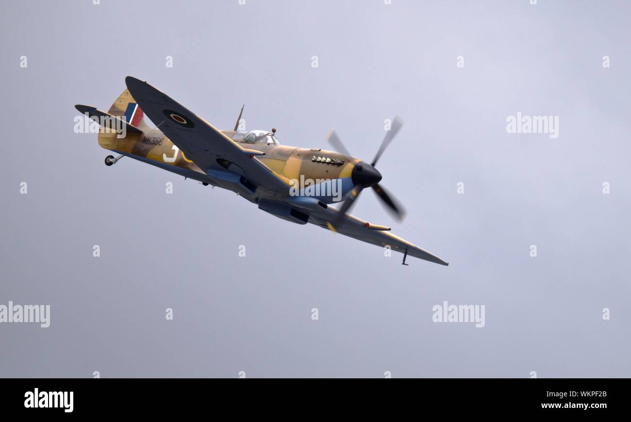BBMF Supermarine Spitfire LF.IXc 'MK356 / QJ-3' à l'aéroporté Royal International Air Tattoo 2019 Banque D'Images
