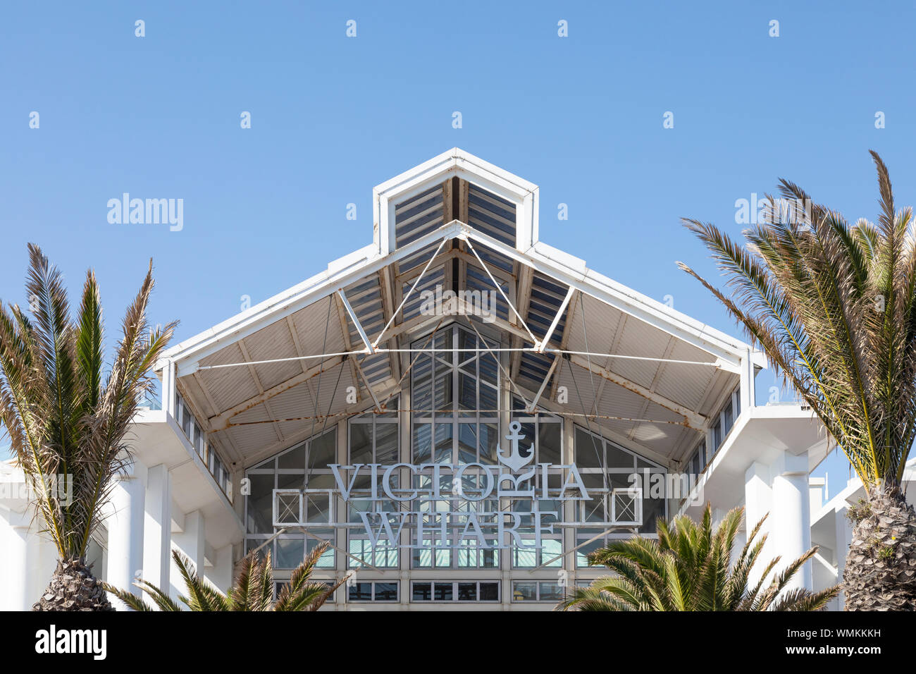 Centre commercial de Victoria Wharf panneau d'entrée contre ciel bleu à la V&A Waterfront , Cape Town, Western Cape, Afrique du Sud, une destination touristique d'attirer Banque D'Images