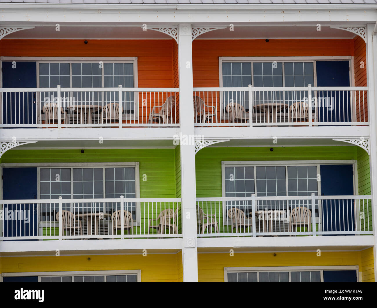 Détails de bâtiments colorés de Fort Myers Beach en Floride Banque D'Images