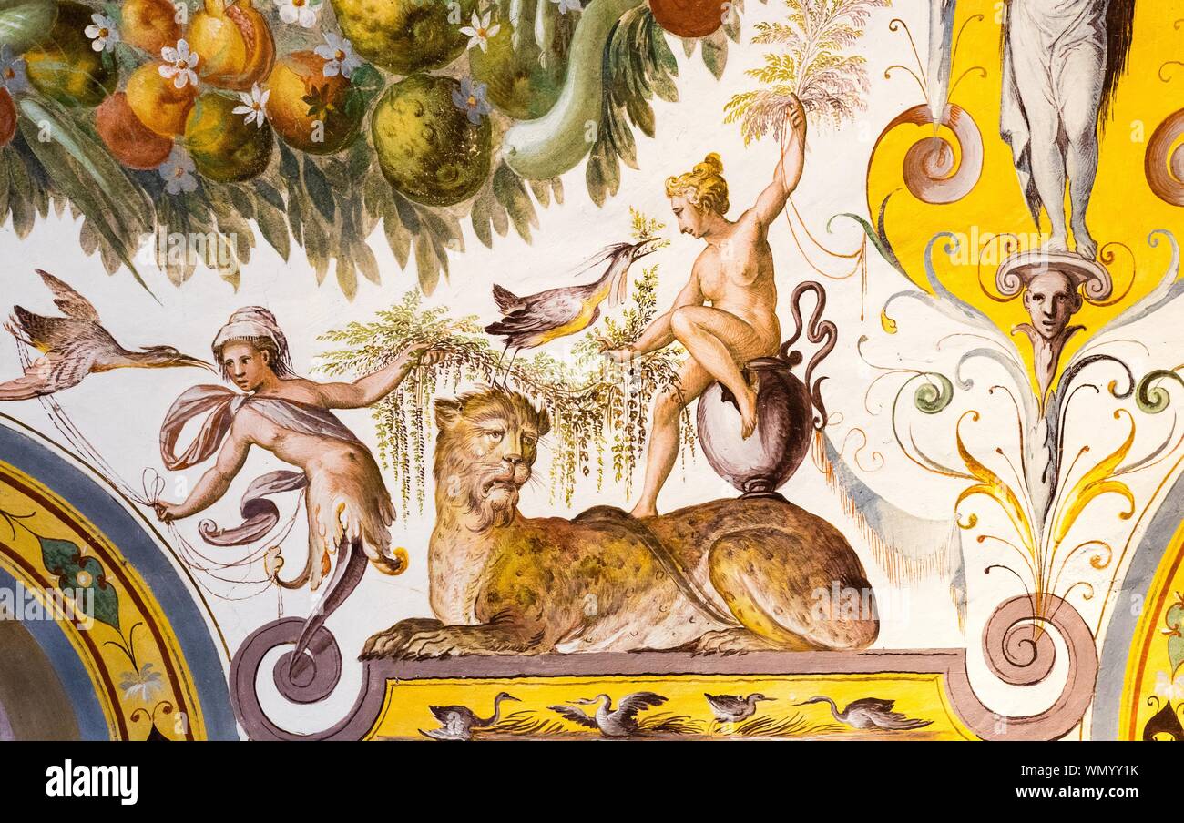 Peinture grotesques, des fresques dans le Castello di Torrechiara, Langhirano, Province de Parme, Emilie-Romagne, Italie Banque D'Images