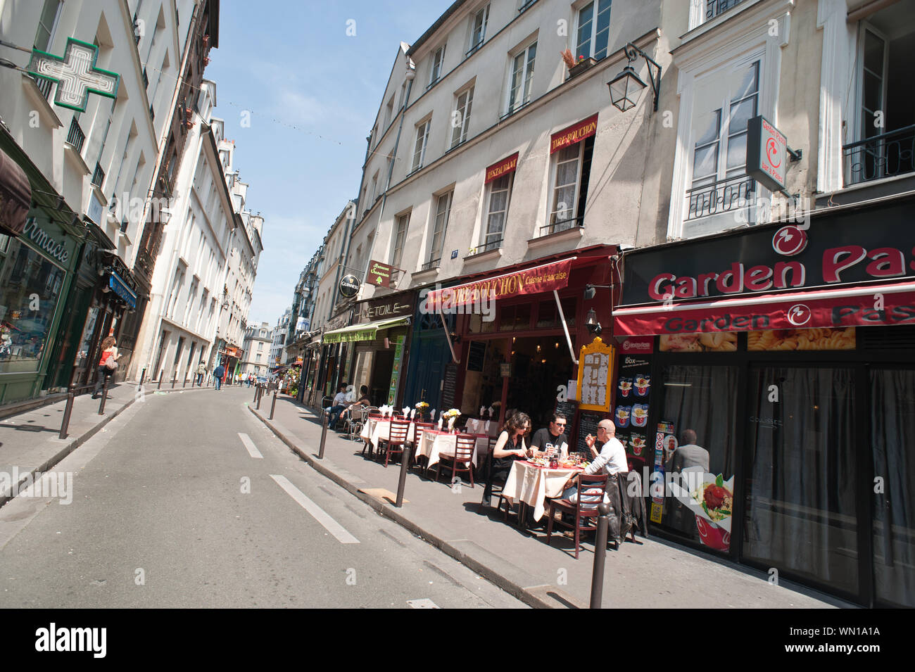 Paris, Rue Mouffetard Banque D'Images