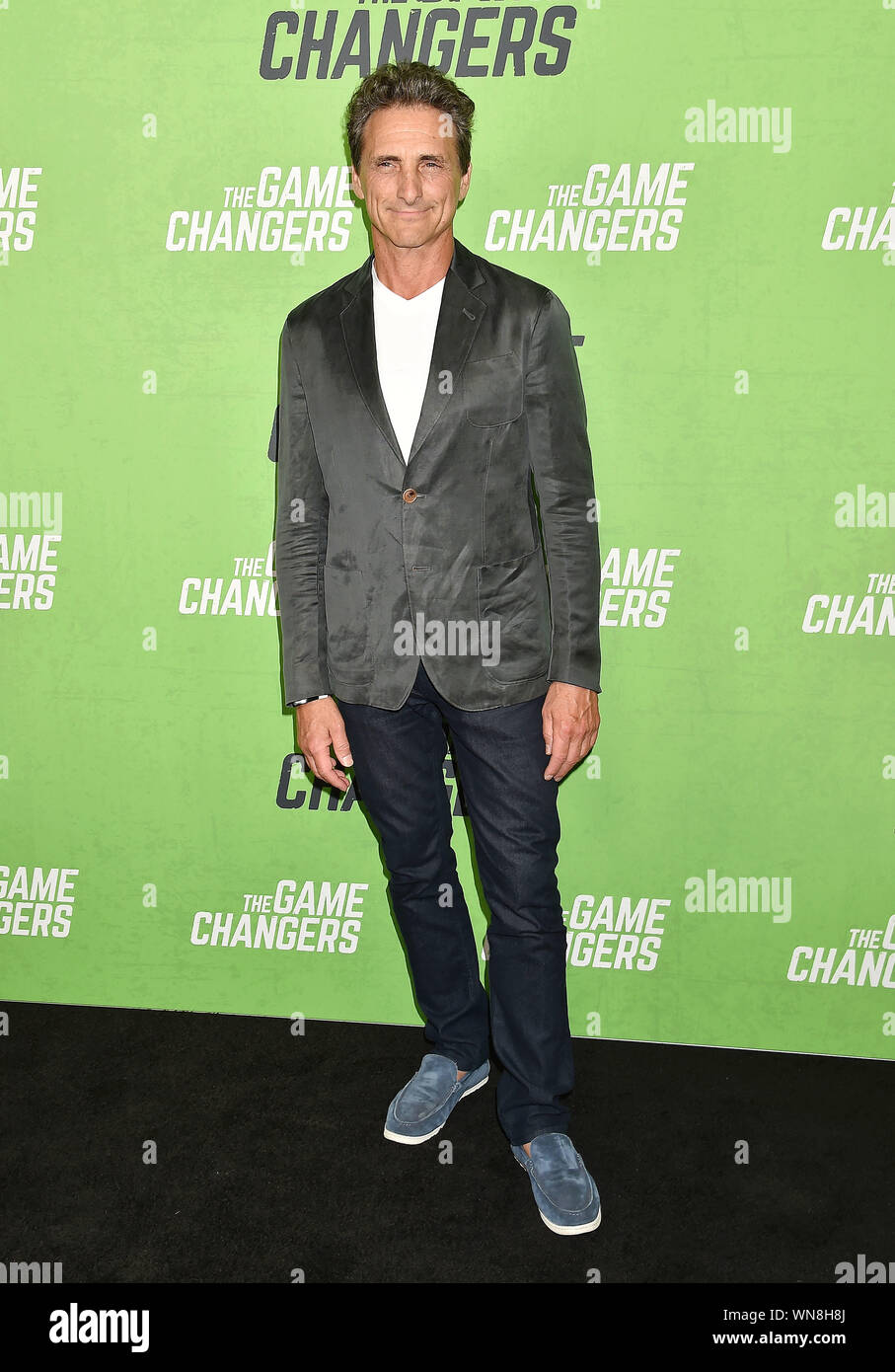 HOLLYWOOD, CA - 04 SEPTEMBRE : Lawrence Bender assiste à la première mondiale de la 'Game Changers' à l'ArcLight Hollywood sur Septembre 04, 2019 à Hollywood, Californie. Banque D'Images