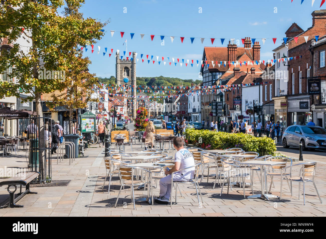 Henley on Thames, Angleterre - 23 août 2019 : zone piétonne dans le centre-ville. La ville est dans le Berkshire. Banque D'Images