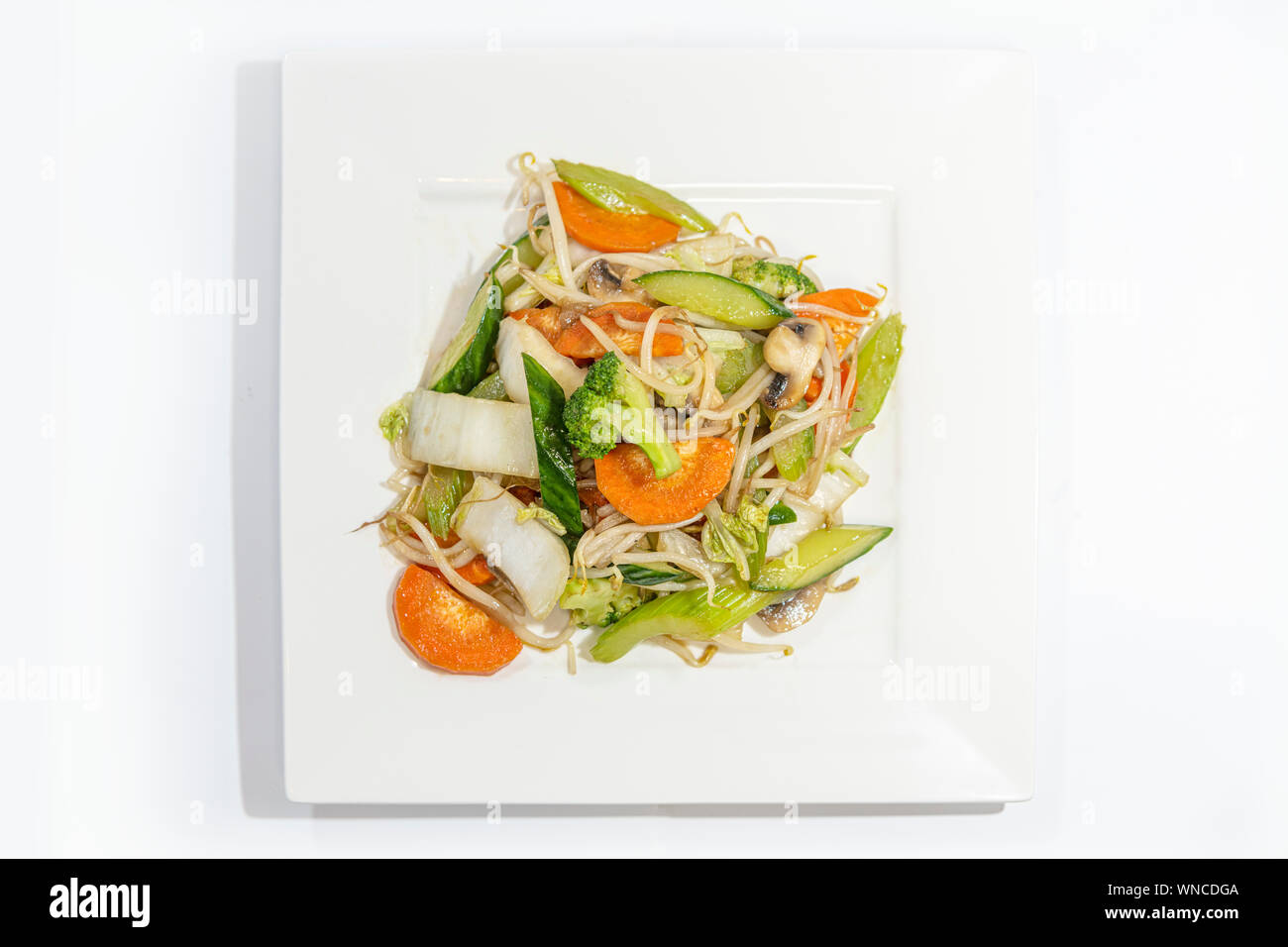 De sauté plusieurs type de légumes comme accompagnement pour les mets chinois Banque D'Images